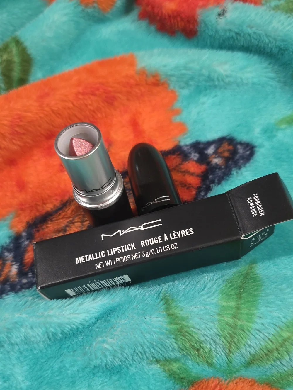 Mac Forbidden Romance Metallic Lipstick NIB